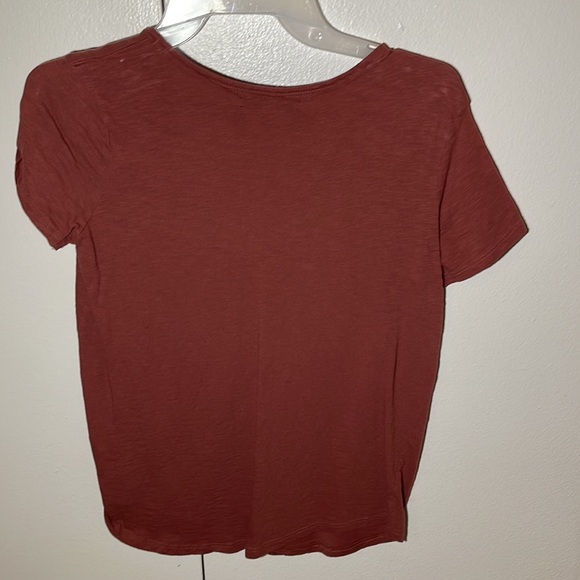 Women’s Derek Heart v-neck tshirt - Picture 3 of 3